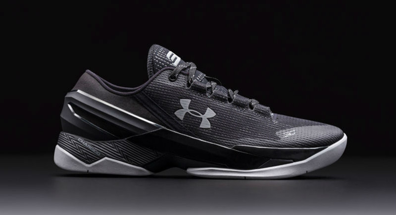 curry 2.5 low Black