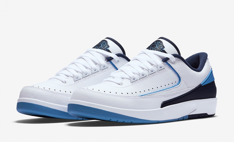 Air Jordan 2 Low White Midnight Navy